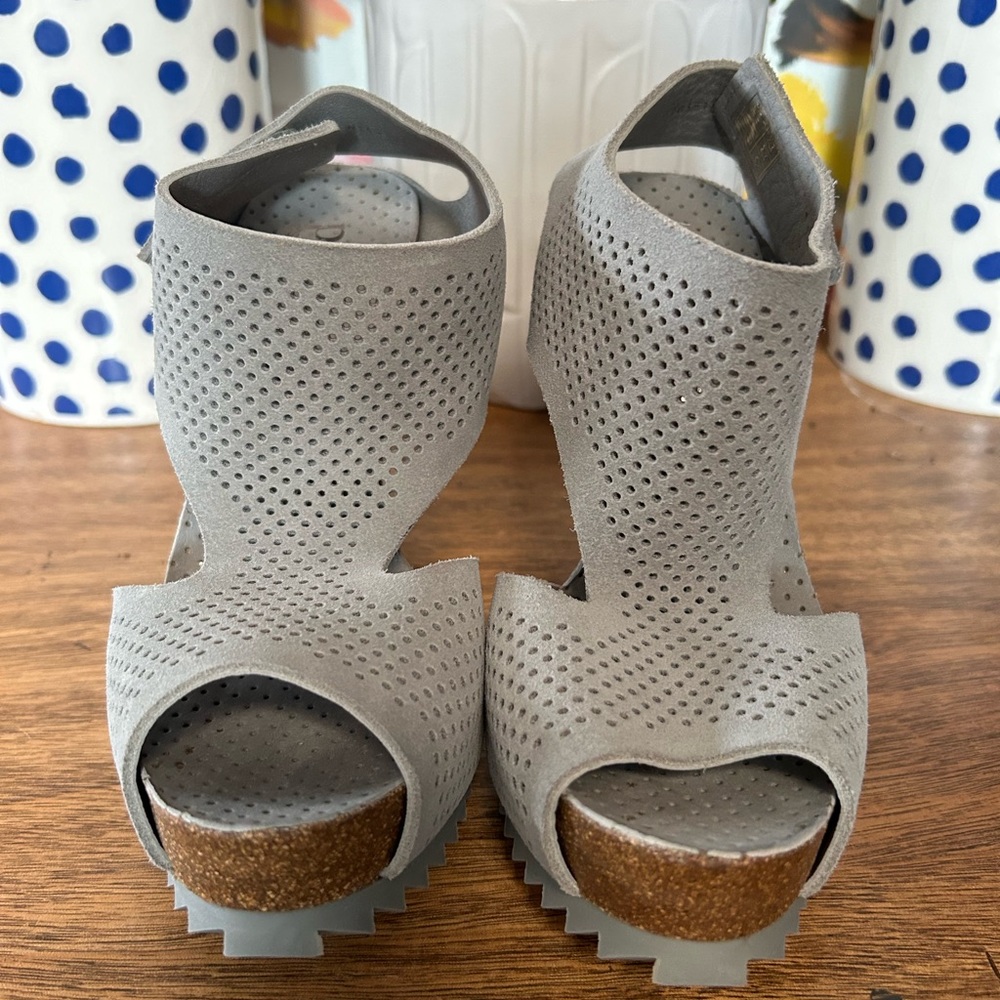 Pedro Garcia Heels